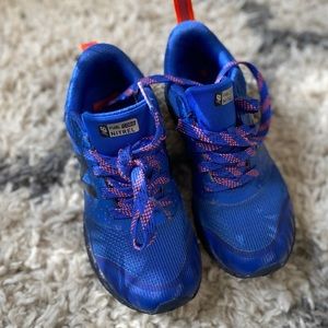 New Balance FuelCore Nitrel Boys Shoes Size 2